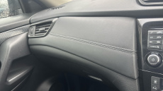 Nissan X-Trail 1.7 dCi Tekna 5dr Diesel Station Wagon